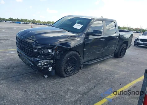 2021 Ram 1500 Big Horn 4X2 5'7 Box из США, поврежденный, VIN 1C6RREFT1MN543109